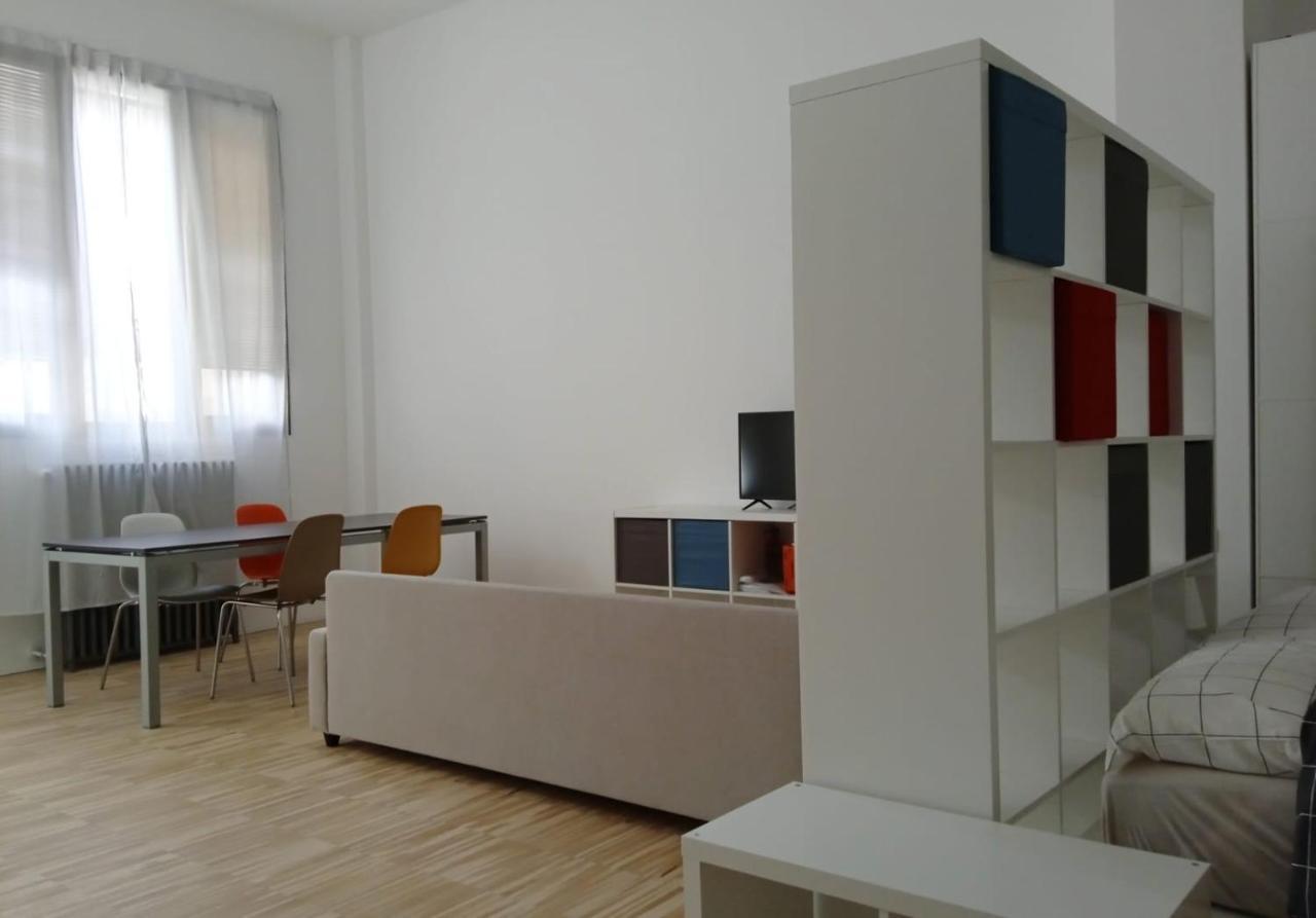 شقة Open Space3 D'Apulia 11 ميلان المظهر الخارجي الصورة